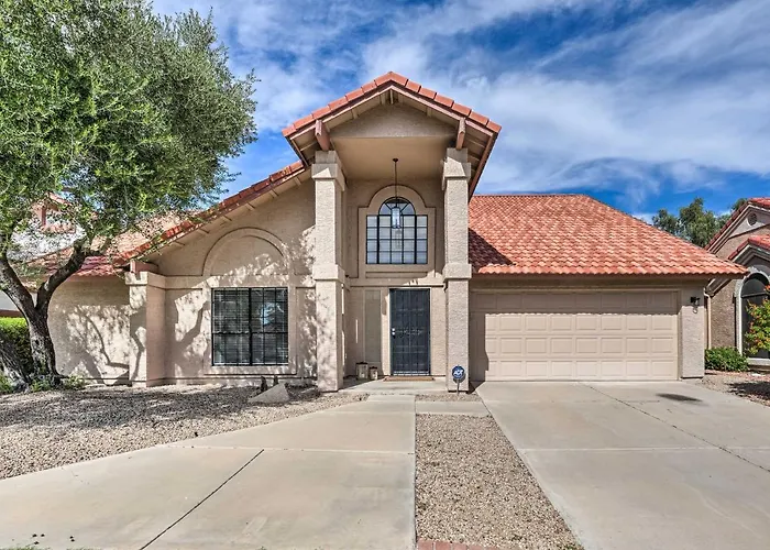 Ferienhaus Ideal For Snowbirds! Poolside Getaway In Glendale