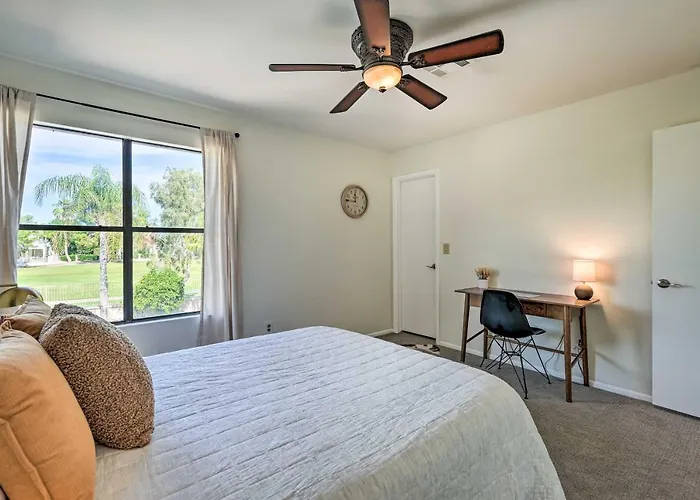 Ideal For Snowbirds! Poolside Getaway In Ferienhaus Glendale