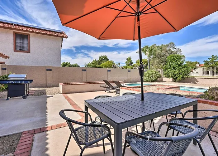 Ferienhaus Ideal For Snowbirds! Poolside Getaway In